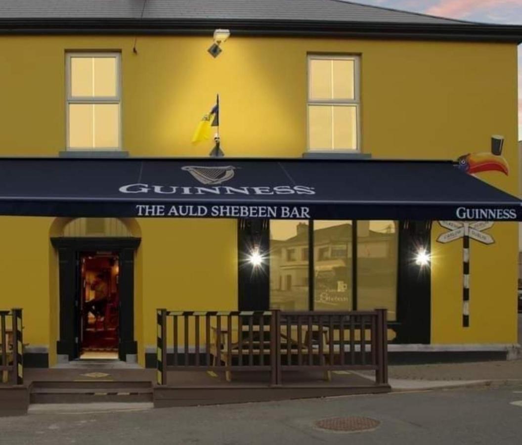 The Canalside B&B At The Auld Shebeen Bar 阿赛 外观 照片